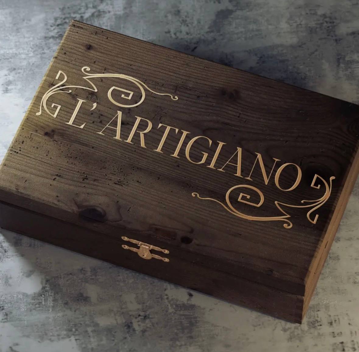 L'Artigiano — mockup 3